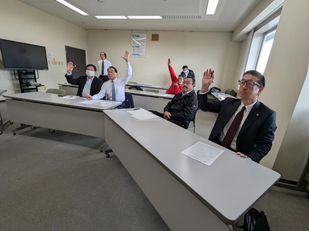 審査の様子3
